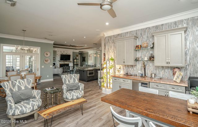 565 Westchester Place SW, Ocean Isle Beach, NC 28469