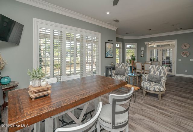 565 Westchester Place SW, Ocean Isle Beach, NC 28469