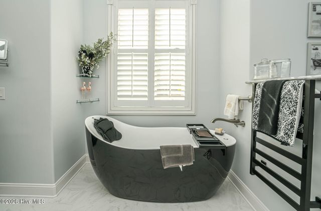 565 Westchester Place SW, Ocean Isle Beach, NC 28469