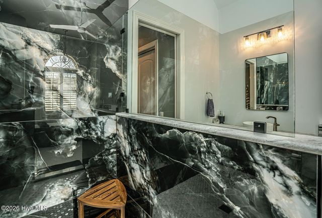 565 Westchester Place SW, Ocean Isle Beach, NC 28469