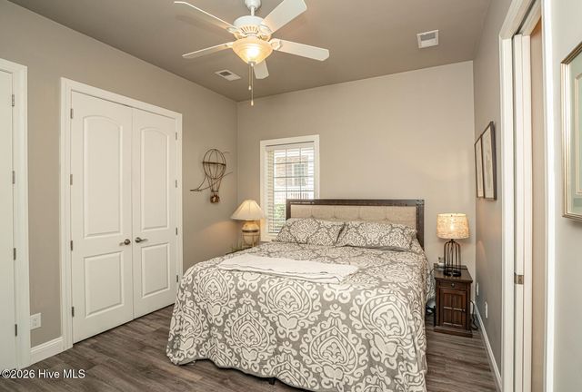 565 Westchester Place SW, Ocean Isle Beach, NC 28469