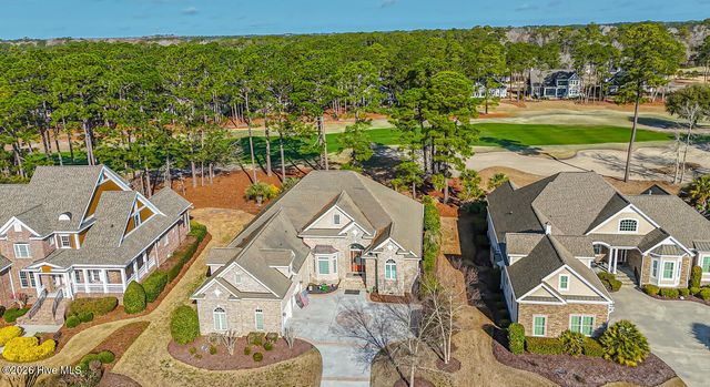 565 Westchester Place SW, Ocean Isle Beach, NC 28469