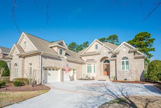 565 Westchester Place SW, Ocean Isle Beach, NC 28469