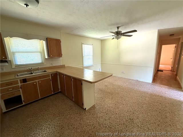 3266 Sandhill Drive, Fayetteville, NC 28306