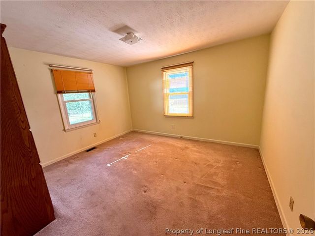 3266 Sandhill Drive, Fayetteville, NC 28306