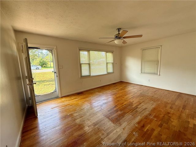 3266 Sandhill Drive, Fayetteville, NC 28306