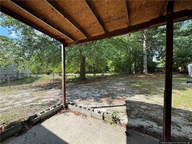 405 Laura Court, Spring Lake, NC 28390