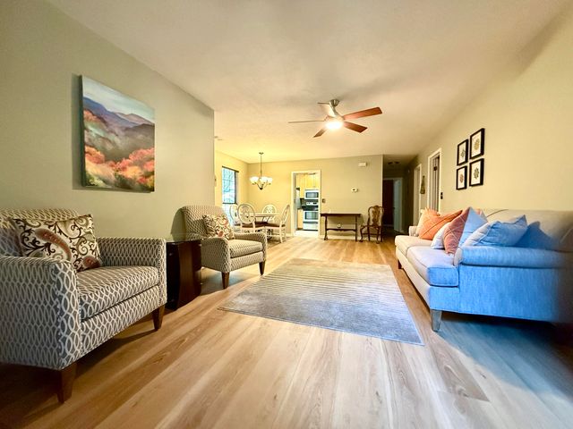 352 Sandpiper C, Mount Pleasant, SC 29464