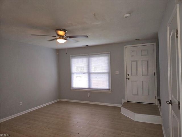 229 Greenbrier AVE, Norfolk, VA 23505