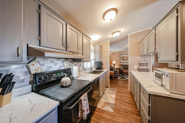 19602 N 32ND Street 32, Phoenix, AZ 85050