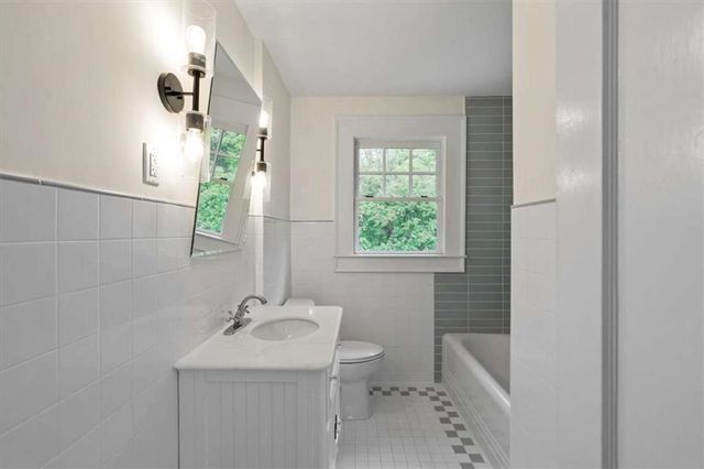 6104 Floyd Street, Covington, GA 30014