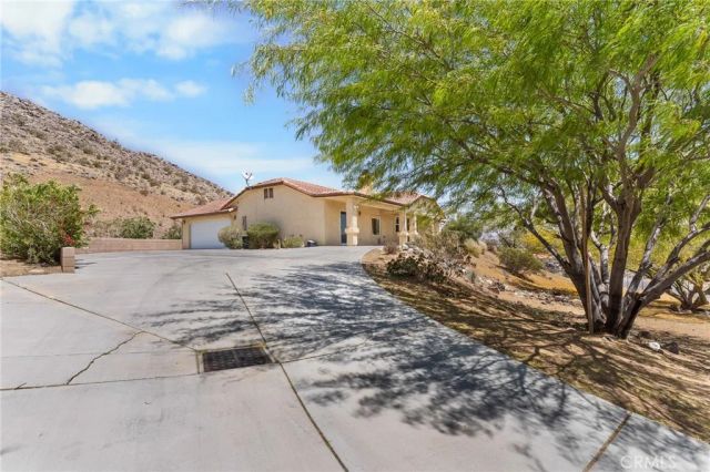 16190 Rancherias Road, Apple Valley, CA 92307