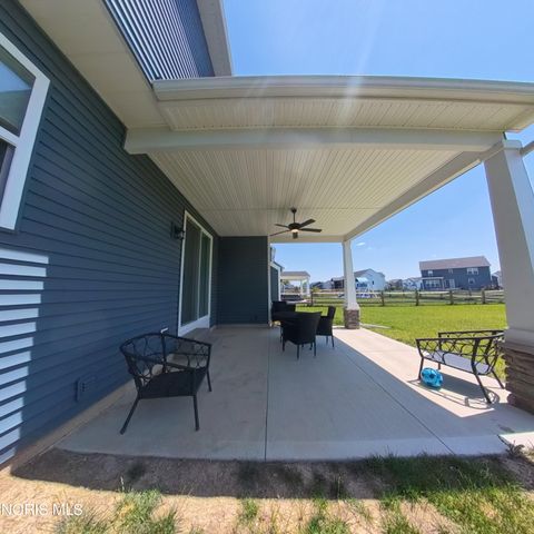 1038 Stoneleigh Road, Perrysburg, OH 43551