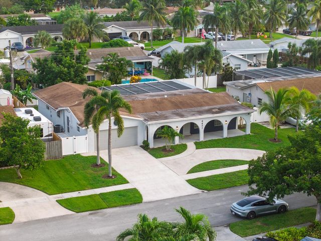 4421 NW 2ND Court, Coconut Creek, FL 33066
