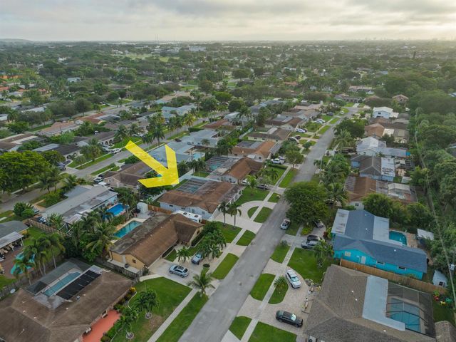 4421 NW 2ND Court, Coconut Creek, FL 33066