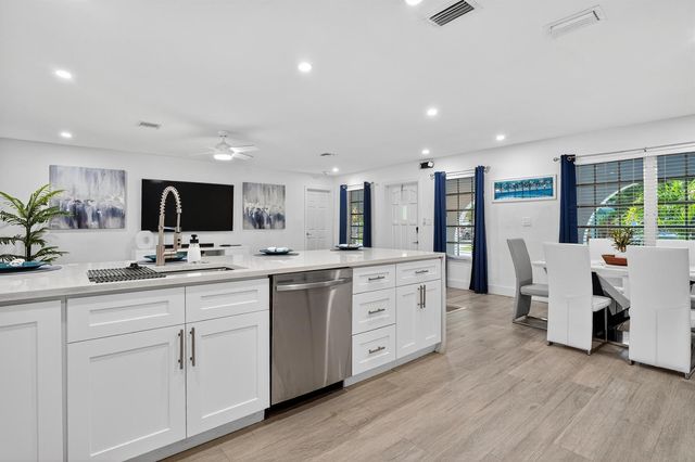 4421 NW 2ND Court, Coconut Creek, FL 33066