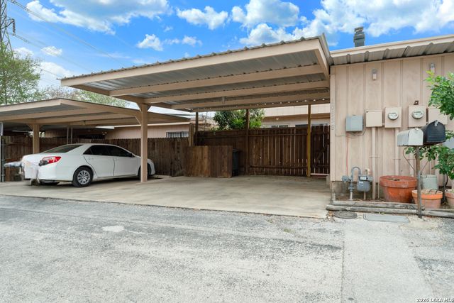 10958 Crown Park, San Antonio, TX 78239