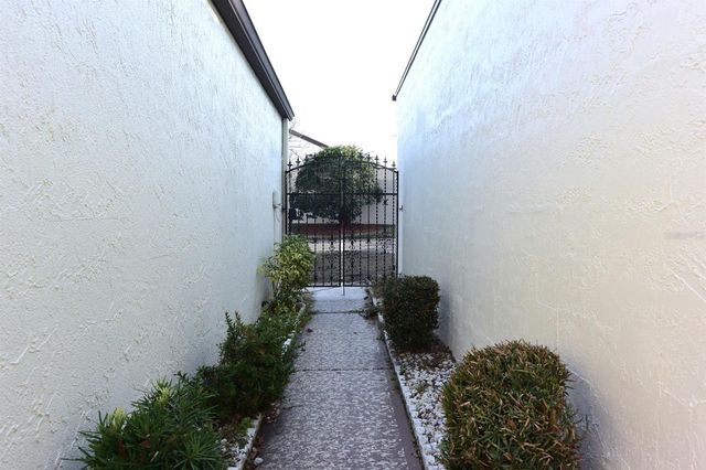 5645 HAMILTON HARBOR DRIVE, New Port Richey, FL 34652