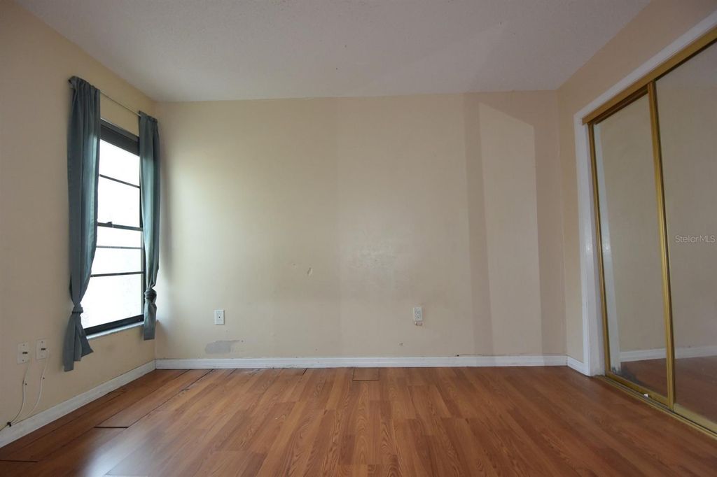 Image 26 of property listing at 5645 HAMILTON HARBOR DRIVE, New Port Richey, FL 34652