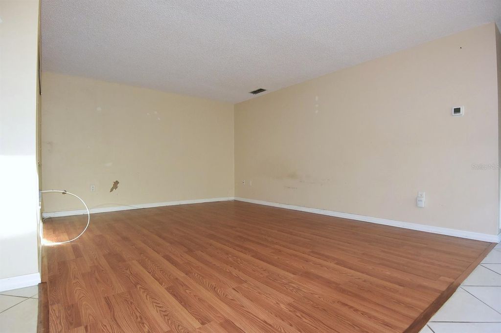 Image 9 of property listing at 5645 HAMILTON HARBOR DRIVE, New Port Richey, FL 34652