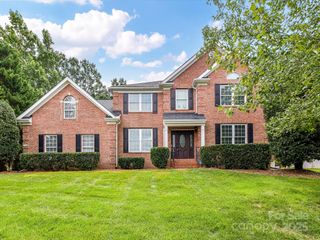 8908 Devonshire Drive, Huntersville, NC 28078