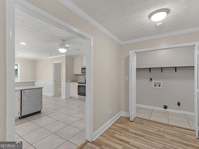 517 Hamlin Road, Jackson, GA 30233