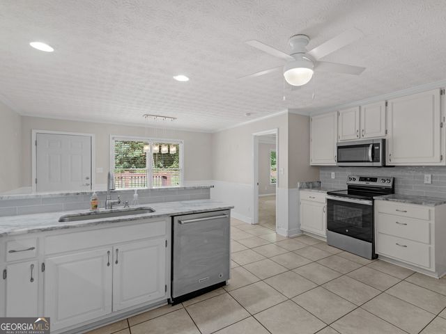 517 Hamlin Road, Jackson, GA 30233