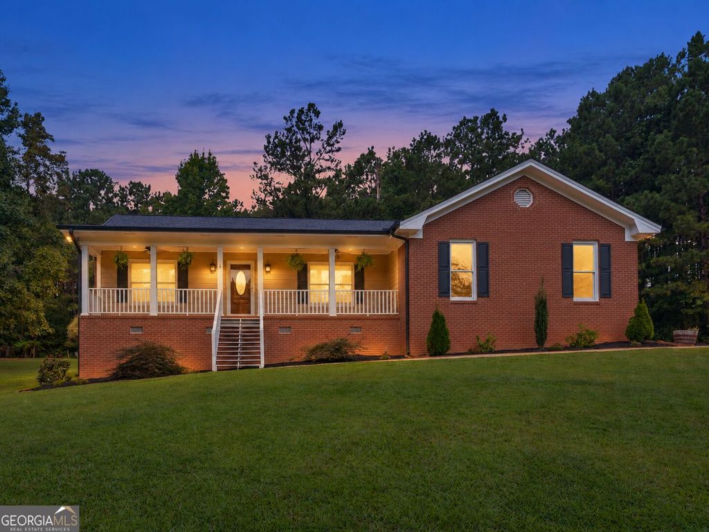 517 Hamlin Road, Jackson, GA 30233