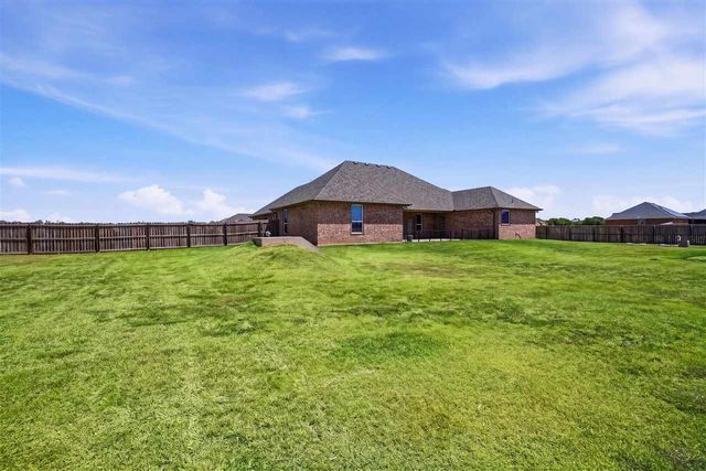 293 SW Deyo Landing Loop, Cache, OK 73527