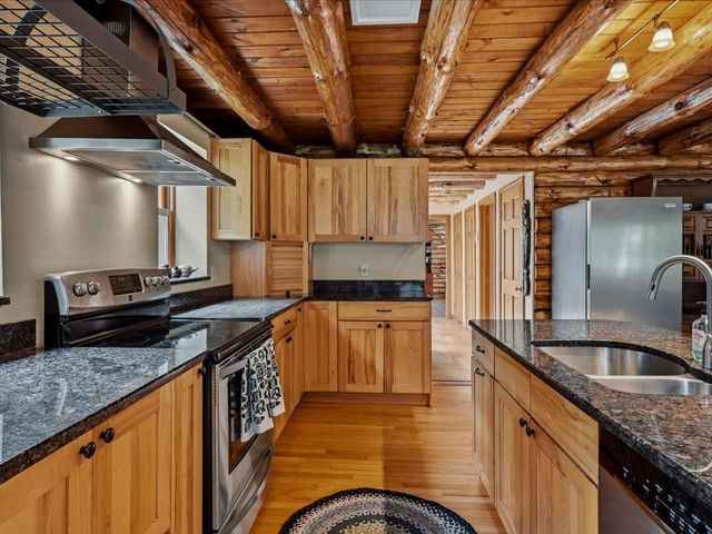 709 West Milton Road, Milton, VT 05468