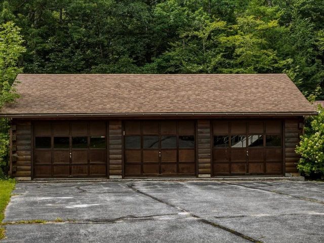 709 West Milton Road, Milton, VT 05468