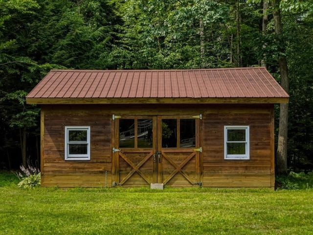 709 West Milton Road, Milton, VT 05468