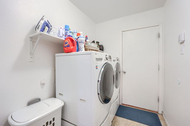 327 Crosscreek Drive, Wylie, TX 75098