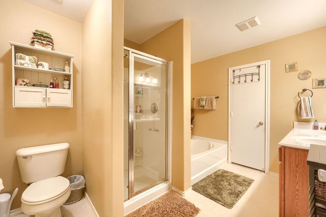 327 Crosscreek Drive, Wylie, TX 75098