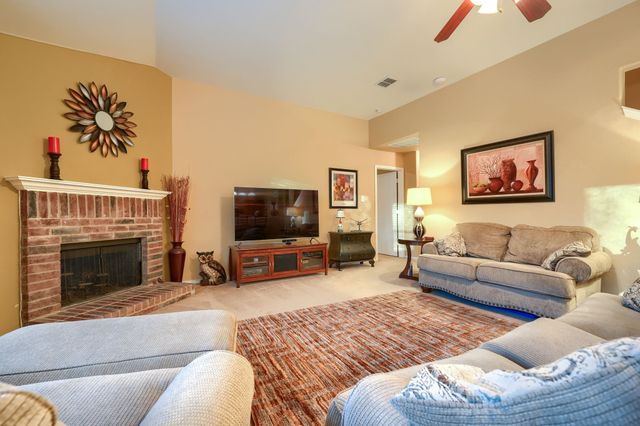 327 Crosscreek Drive, Wylie, TX 75098