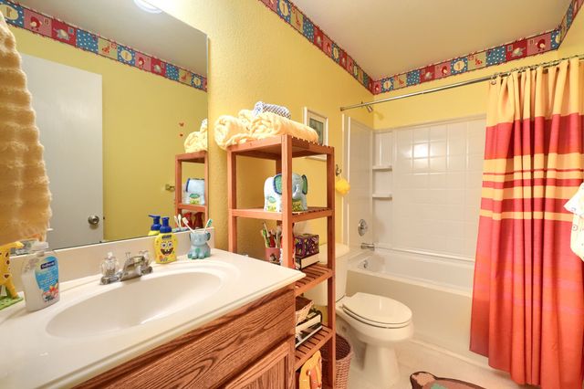 327 Crosscreek Drive, Wylie, TX 75098