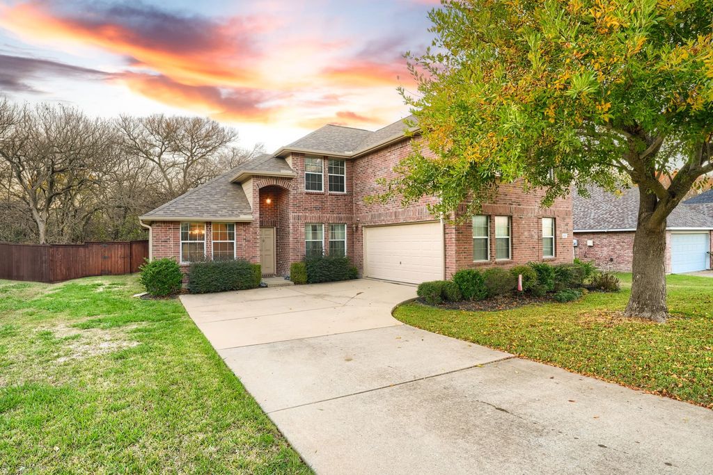 327 Crosscreek Drive, Wylie, TX 75098