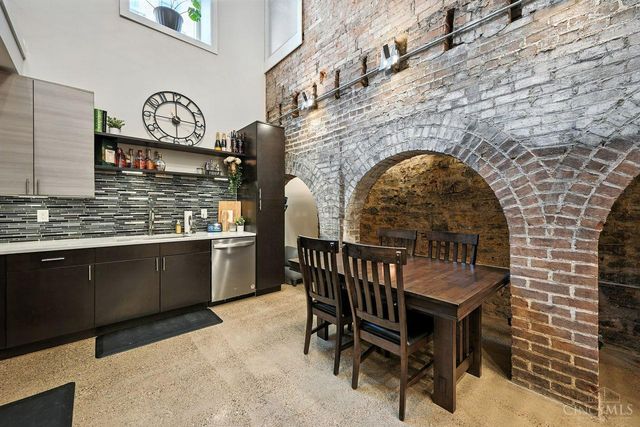 1328 Republic Street, Cincinnati, OH 45202