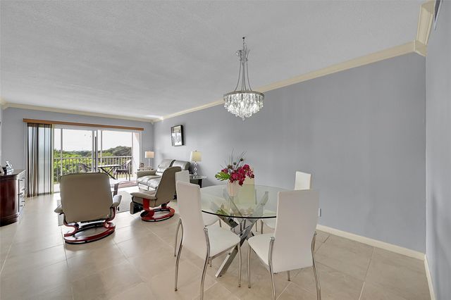 3100 N Palm Aire Dr 606, Pompano Beach, FL 33069