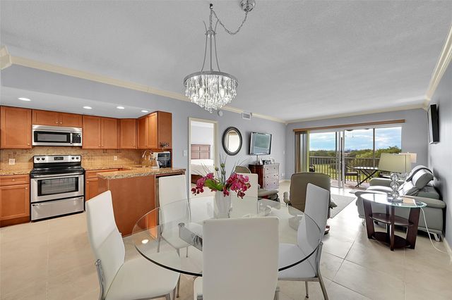 3100 N Palm Aire Dr 606, Pompano Beach, FL 33069