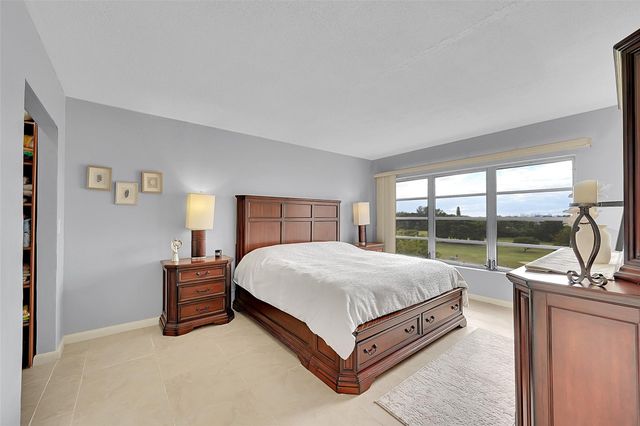 3100 N Palm Aire Dr 606, Pompano Beach, FL 33069