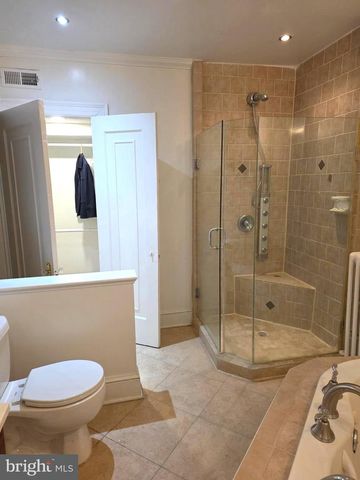 1513 VAN BUREN ST NW, Washington, DC 20012