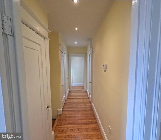 1513 VAN BUREN ST NW, Washington, DC 20012