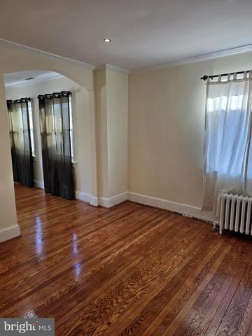 1513 VAN BUREN ST NW, Washington, DC 20012