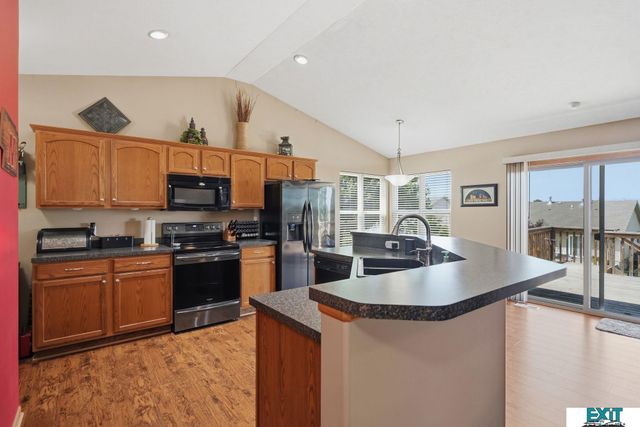 1260 Morton Street, Lincoln, NE 68521