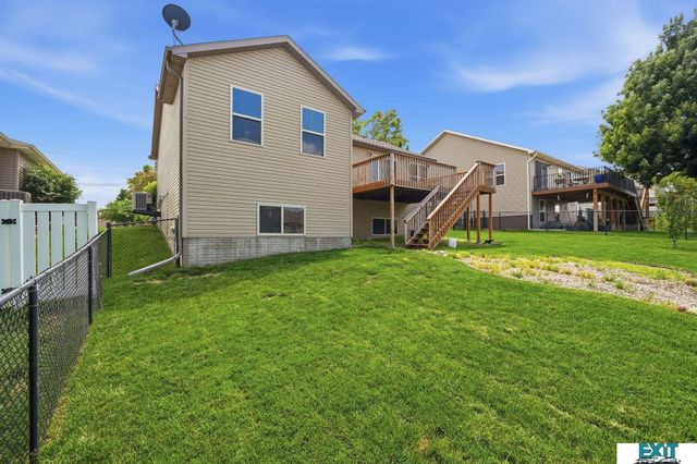 1260 Morton Street, Lincoln, NE 68521