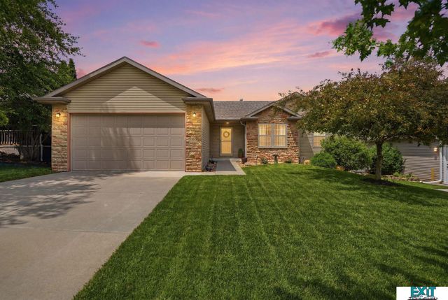 1260 Morton Street, Lincoln, NE 68521