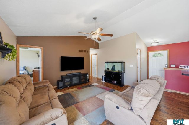 1260 Morton Street, Lincoln, NE 68521
