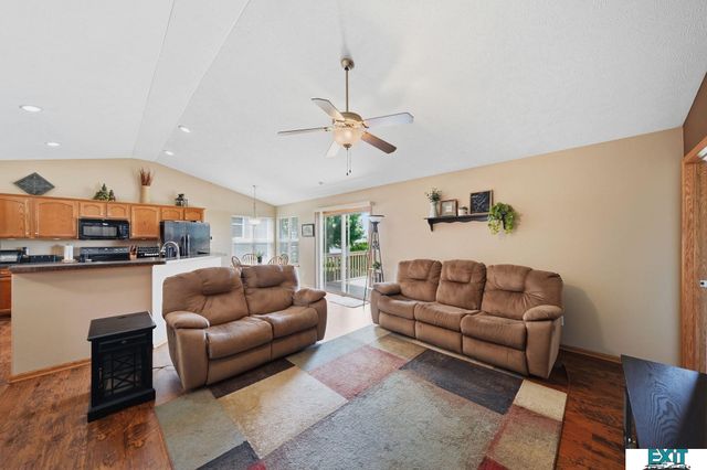 1260 Morton Street, Lincoln, NE 68521