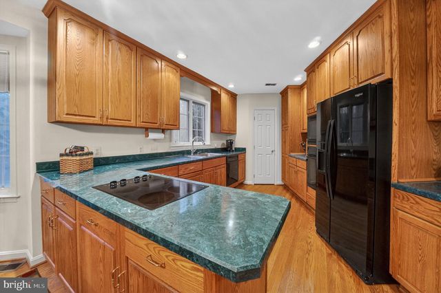 2701 OLNEY SANDY SPRING RD, Olney, MD 20832